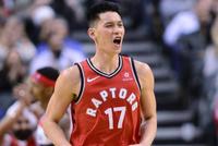 过分!林书豪遭雄鹿保安刁难 球队大巴都不让上