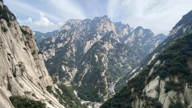华山胜景