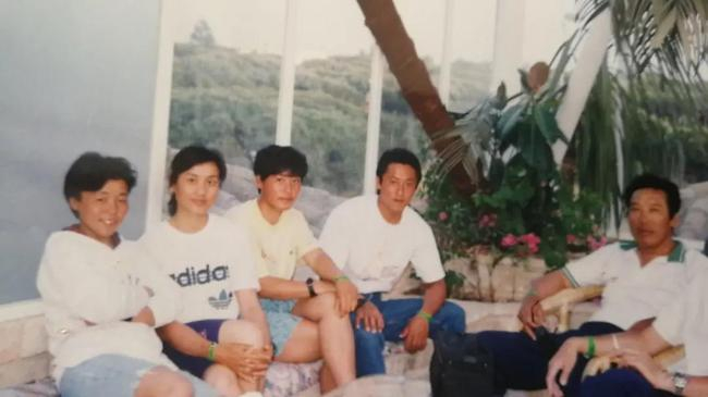 1991年西班牙训练后休息合影 （右二蒋琛）