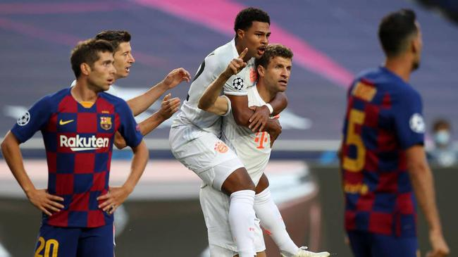 拜仁暴露了巴萨和梅西的软肋