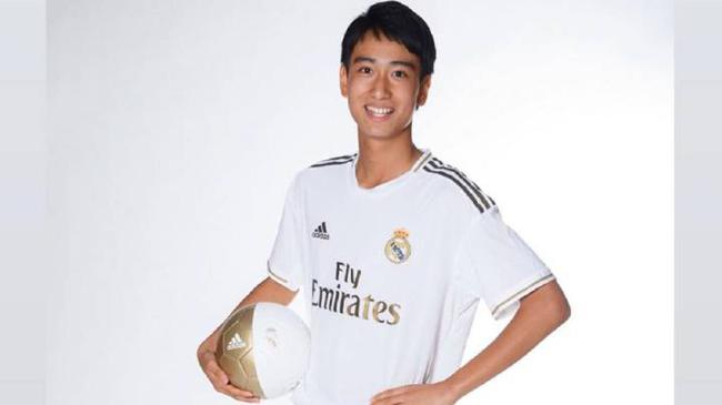 中井卓大