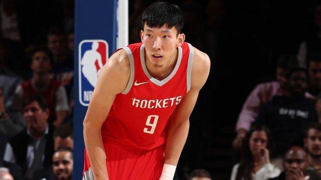 时隔6年又有中国球员进NBA 上一位是火箭周琦