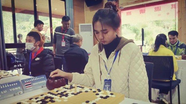 2023第一届东盟棋赛上的泰国女选手