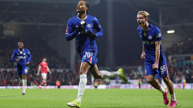 雷克瑟姆成例技能2-2战平切尔西