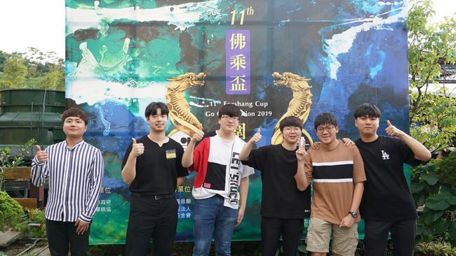 韩国“明知大学围棋系队”为本届黑马，首次参赛取得季军佳绩。