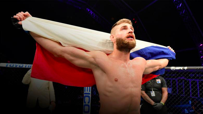 来自捷克的普罗哈兹卡是UFC轻重量级的又一颗超新星