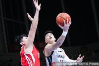 郭艾伦21+7+13李晓旭18+11 辽宁胜青岛10连胜