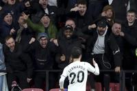 英超-斯特林破门 贝尔纳多双响 曼城3-1夺5连胜
