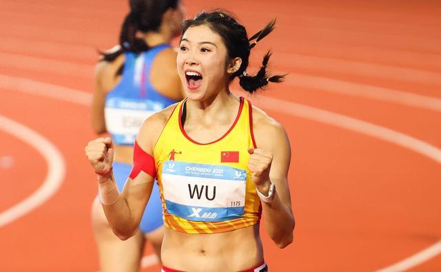 吴艳妮12秒86创个人赛季最佳 追平赛会纪录夺冠