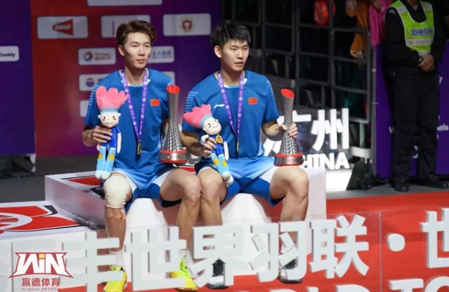 李俊慧 刘雨辰获得世界羽联总决赛冠军