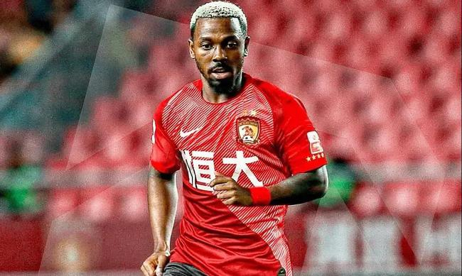 费南多“罚单宣“