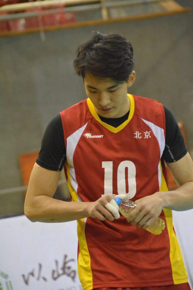 武弸智曾在大学期间代表北京队小年龄组参加了2017年天津全运会