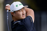 凤凰城公开赛首轮李昊桐暂列T38 舍夫勒罕见73杆