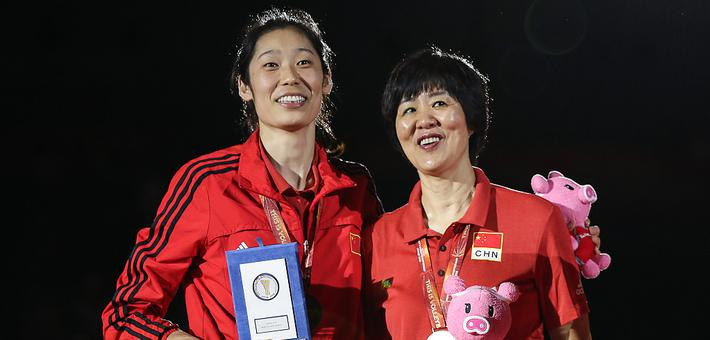 2018年女排世锦赛最佳阵容颁奖