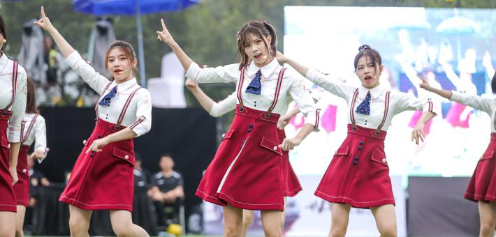 清纯激萌!GNZ48助力足金总决赛