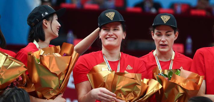 北京女排夺冠颁奖仪式