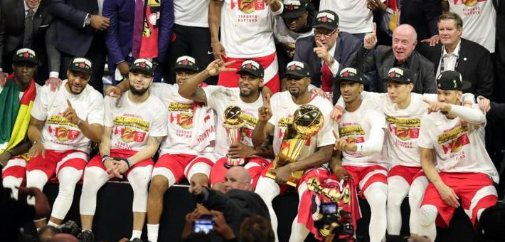 美国篮球史上最惨的一年！