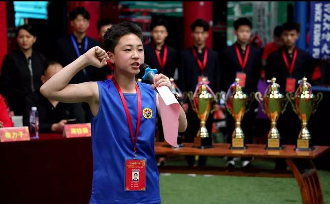 河北廊坊市德武堂王鹏皓代表参赛运动员宣誓