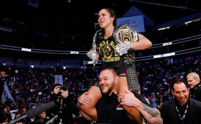 努涅斯的成就在女子MMA选手中已经难以被超越