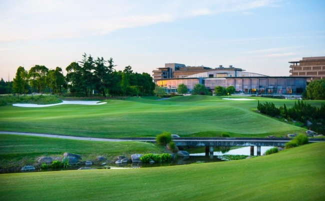 颖奕安亭高尔夫俱乐部