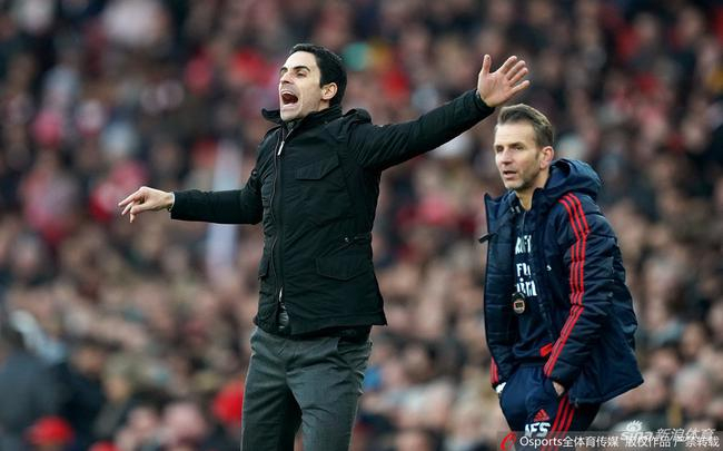 阿尔特塔在比赛中