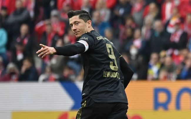 莱万创德甲客场进球纪录