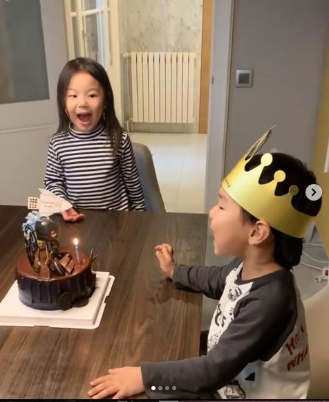 用西语唱生日快乐歌