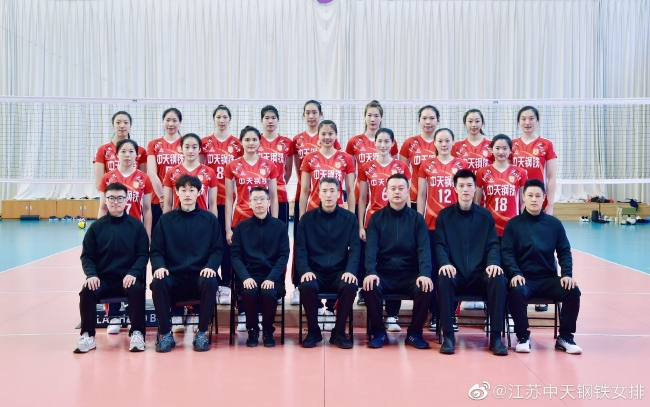 江苏女排新赛季大合影