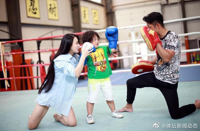 邹市明的大儿子轩轩