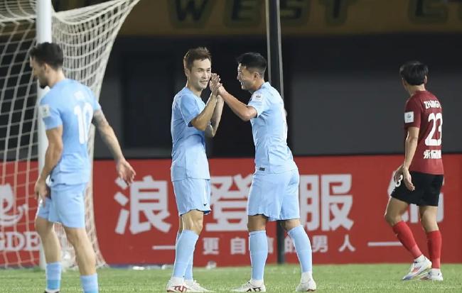 足协杯-埃杜蒂亚戈建功 深圳新鹏城2-0青岛红狮