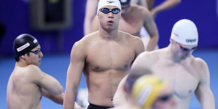 短池游泳世锦赛濑户大也破世界纪录 李朱濠摘