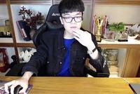 柯洁网上直播下围棋居然输了 斗地主再输破产