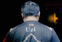 UZI官宣退役!自曝体检查出糖尿病 遗憾告别赛场