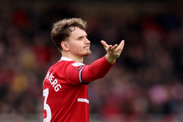 科隆主力后卫直红停赛