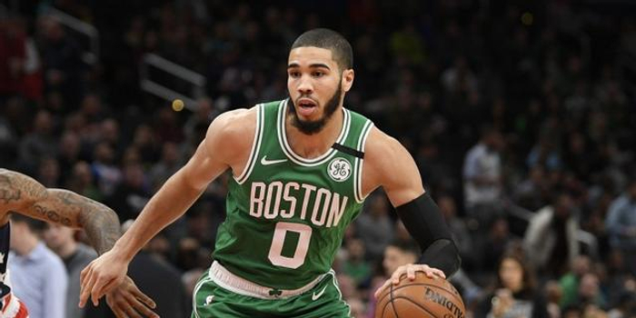 塔图姆杜兰特隔空对位