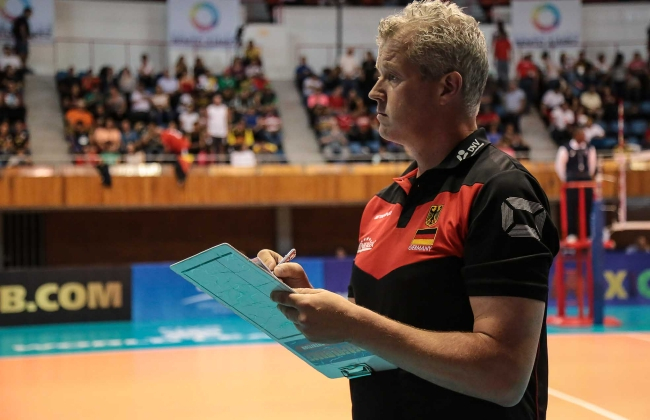 海宁曾担任德国男排主教练