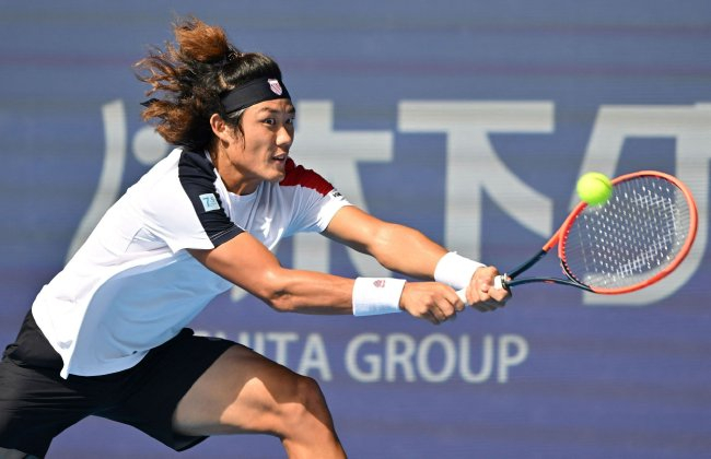 張之臻本賽季兩次敗給卡拉采夫無緣東京站男單八強