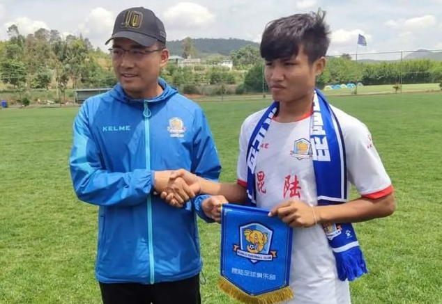 岩坎香试训失败