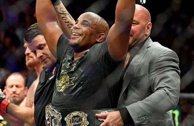 科米尔承认2018年是自己退役的最佳时机