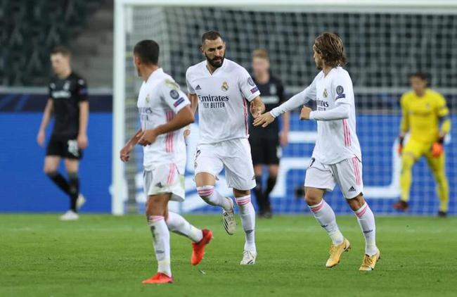 皇马2球落后补时2-2扳平