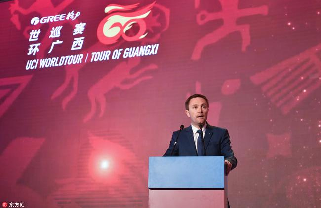 图：国际自盟主席大卫·拉帕蒂安