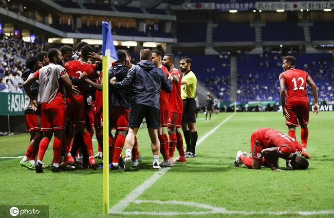 阿曼爆冷战胜日本队