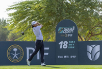 汤普森领跑亚巡PIF沙特公开赛第二轮 郑蕴和T19