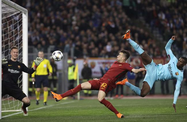 沙拉维外脚背凌空垫射被特尔施特根神奇扑出