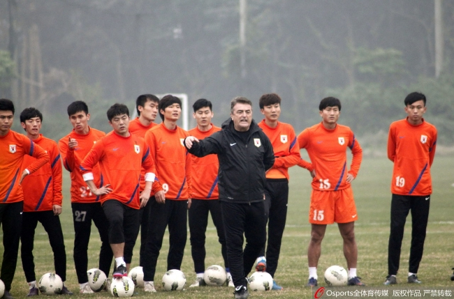 西班牙名帅安蒂奇已经离去