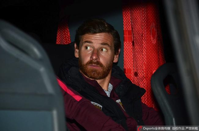 博阿斯曾执教上港