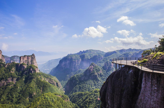 神仙居景区拥有绝美的自然景观