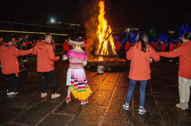 赤壁三国古战场篝火晚会