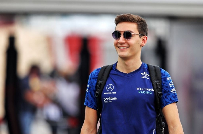 英国车手拉塞尔