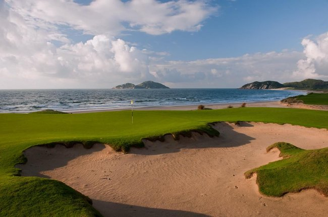 神州半岛高尔夫球会